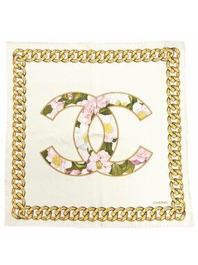 Chanel 122100 Scarf Beige